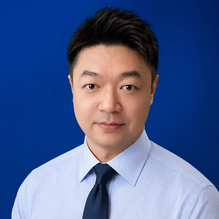 KRIS YAN
